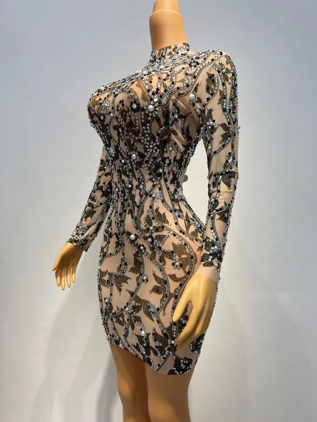 2025 라인스톤 누드 롱 드레스 웨딩 파티 축제 생일 이브닝 드레스 가수 무대 의상 모델 호스트 메쉬 드레스 yj57