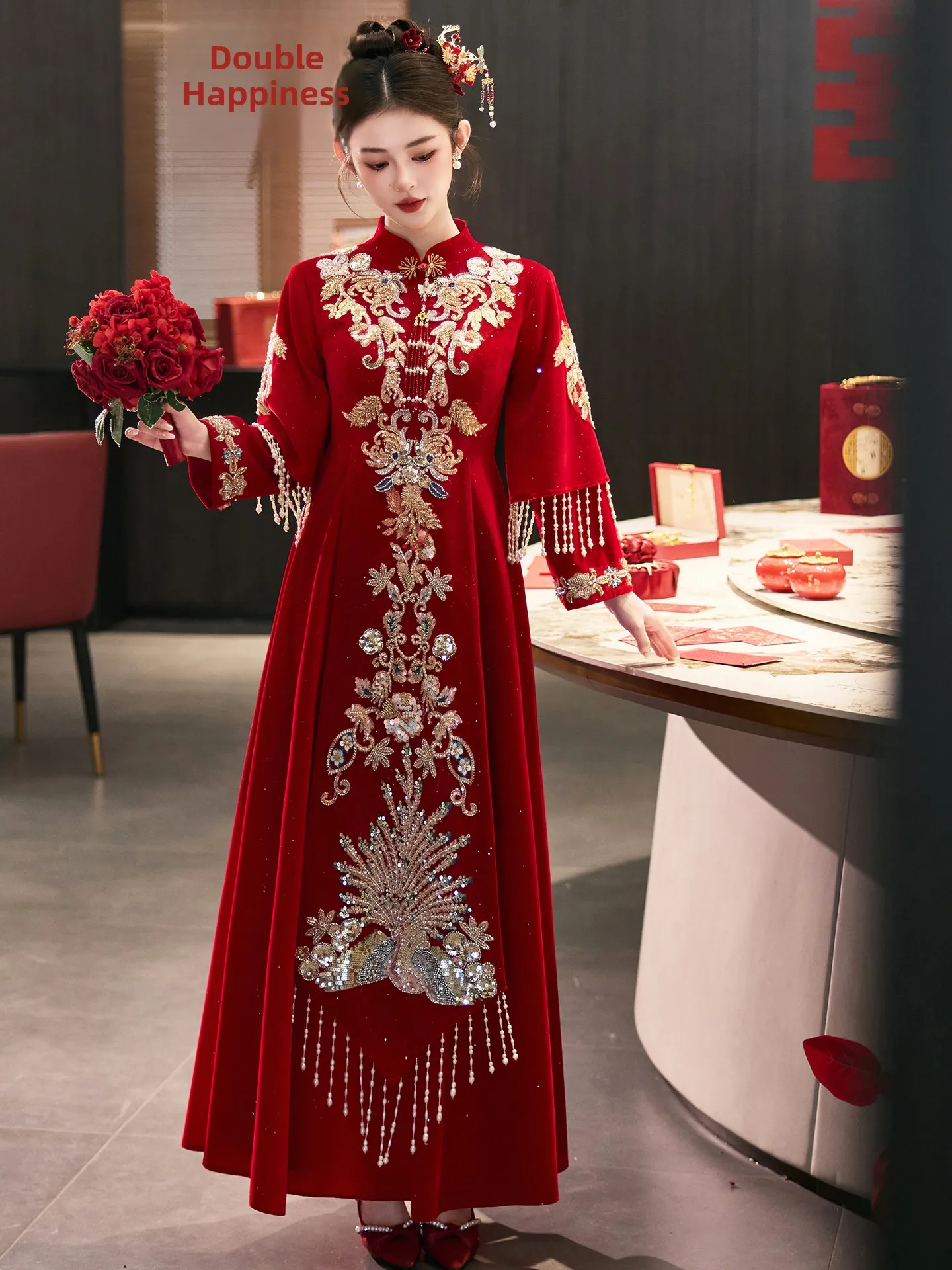 

Chinese Sle Materni Wedding Dr Heavy Embroidery Long Sve High Waist A-Line Skirt for Bride And Pregnant Women