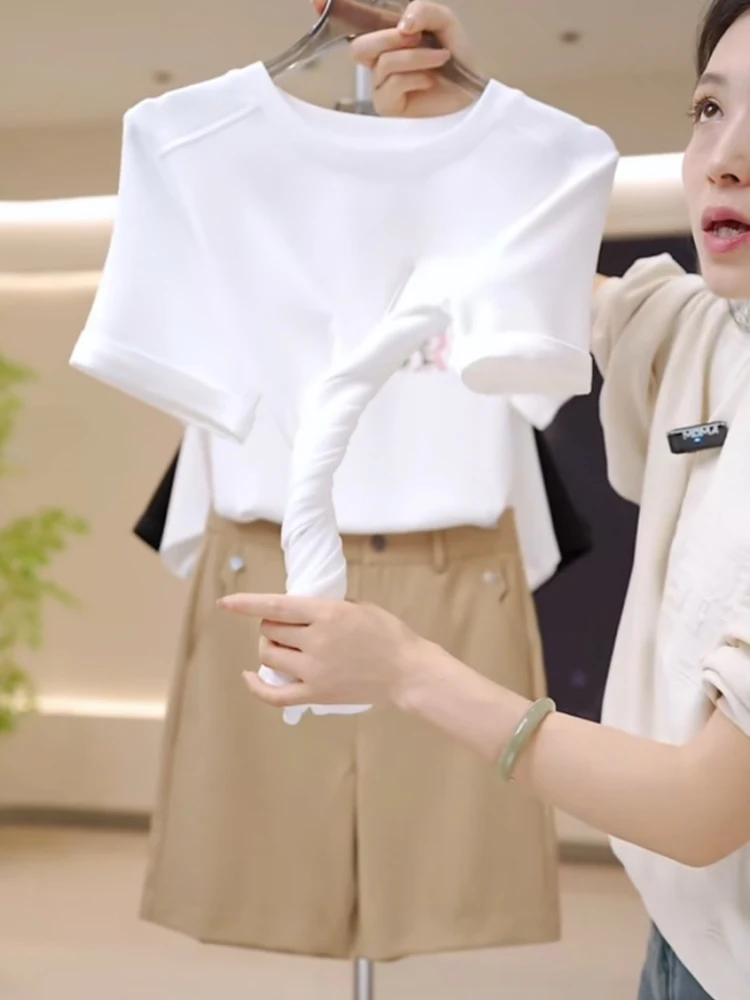 قميص صيفي جديد ناعم ومريح من القطن برقبة مستديرة وأكمام قصيرة مع تصميم جيب، قميص أساسي بأسلوب عملي على الطراز الكوري بقصة مست...