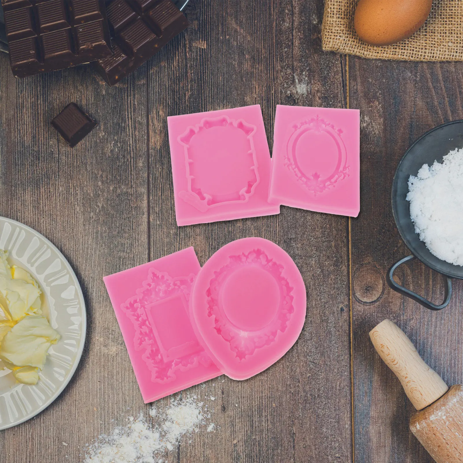 

4Pcs Silicone Chocolate Molds Vintage Frame Nonstick for Cake Decorating Fondant Resin Candy Baking Craft Mini Chocolate Mould