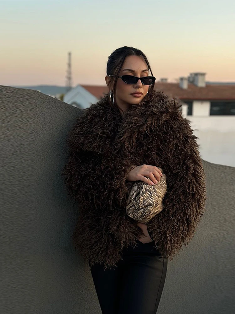 2025 Winter Fashion Brown Faux Fur Coat Women Chic Warm Fluffy Sheep Fur Jacket Big Turn-down Collar Overcoat New In Outerwear