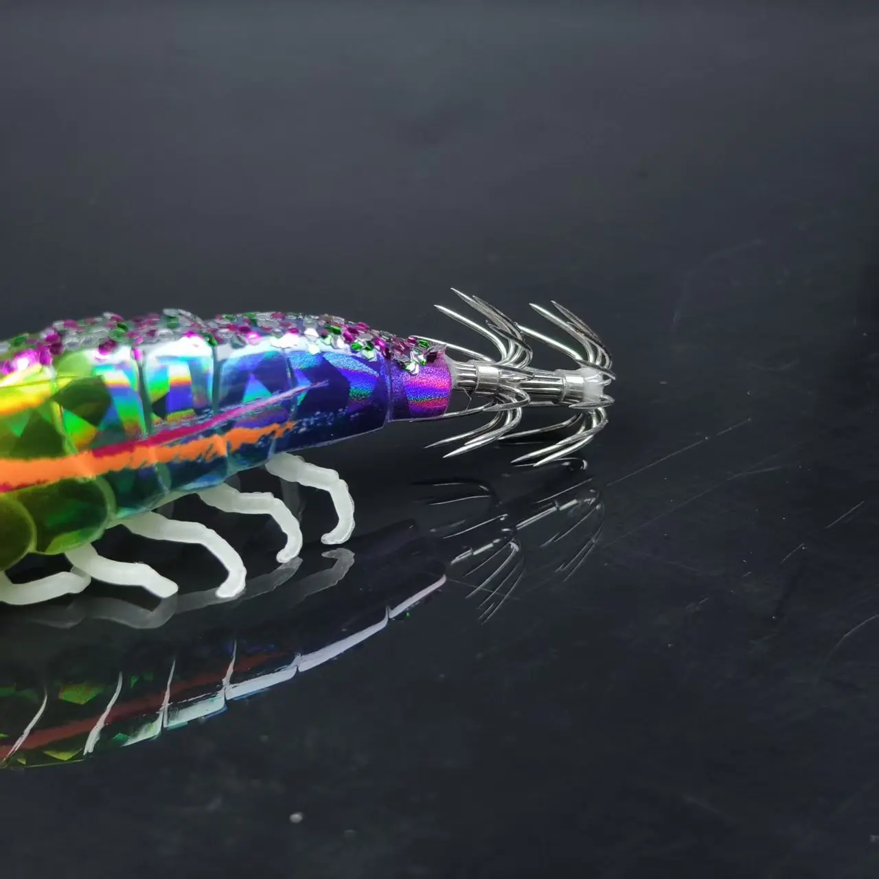 5-teiliges Garnelen-Egi-Tintenfischköder-Set, UV- und leuchtend glitzernde segmentierte Garnelenköder mit weichen Füßen für Salzwasser-Nachtangeln auf Tintenfische – Detail 6