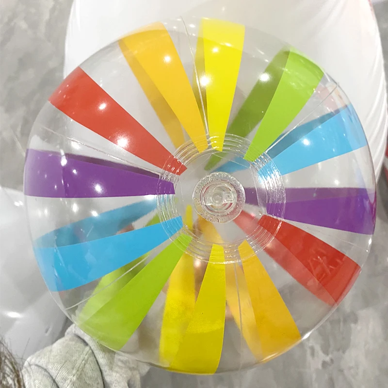 Letni odkryty basen plaża nadmuchiwane zabawki do gry w piłkę zabawne rekwizyty sportowe basen na plaży gra w siatkówkę interakcja rodzic-dziecko