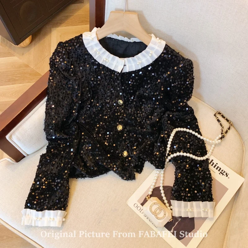 Moda High Sense czerwona aksamitna koszula z cekinami damski cienki płaszcz 2025 wiosna francuska wspaniała bluzka z długimi rękawami sweter Top Lady