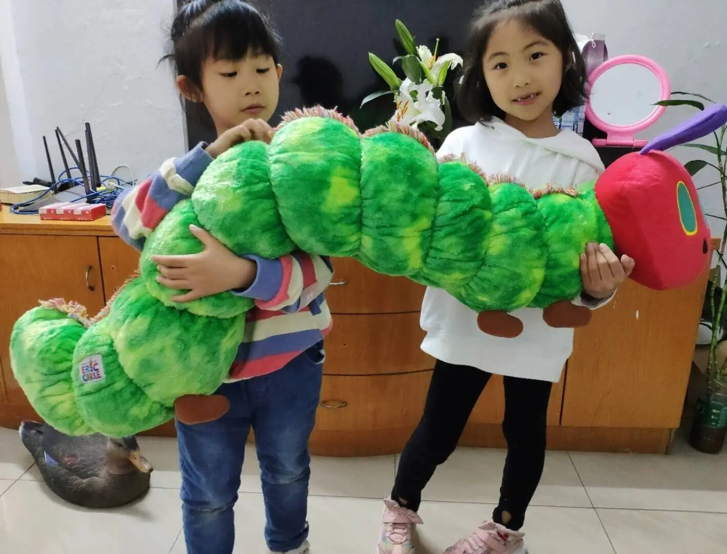 Large The Very Hungry Caterpillar By Eric Carle Sstuffed plush toy 130cm