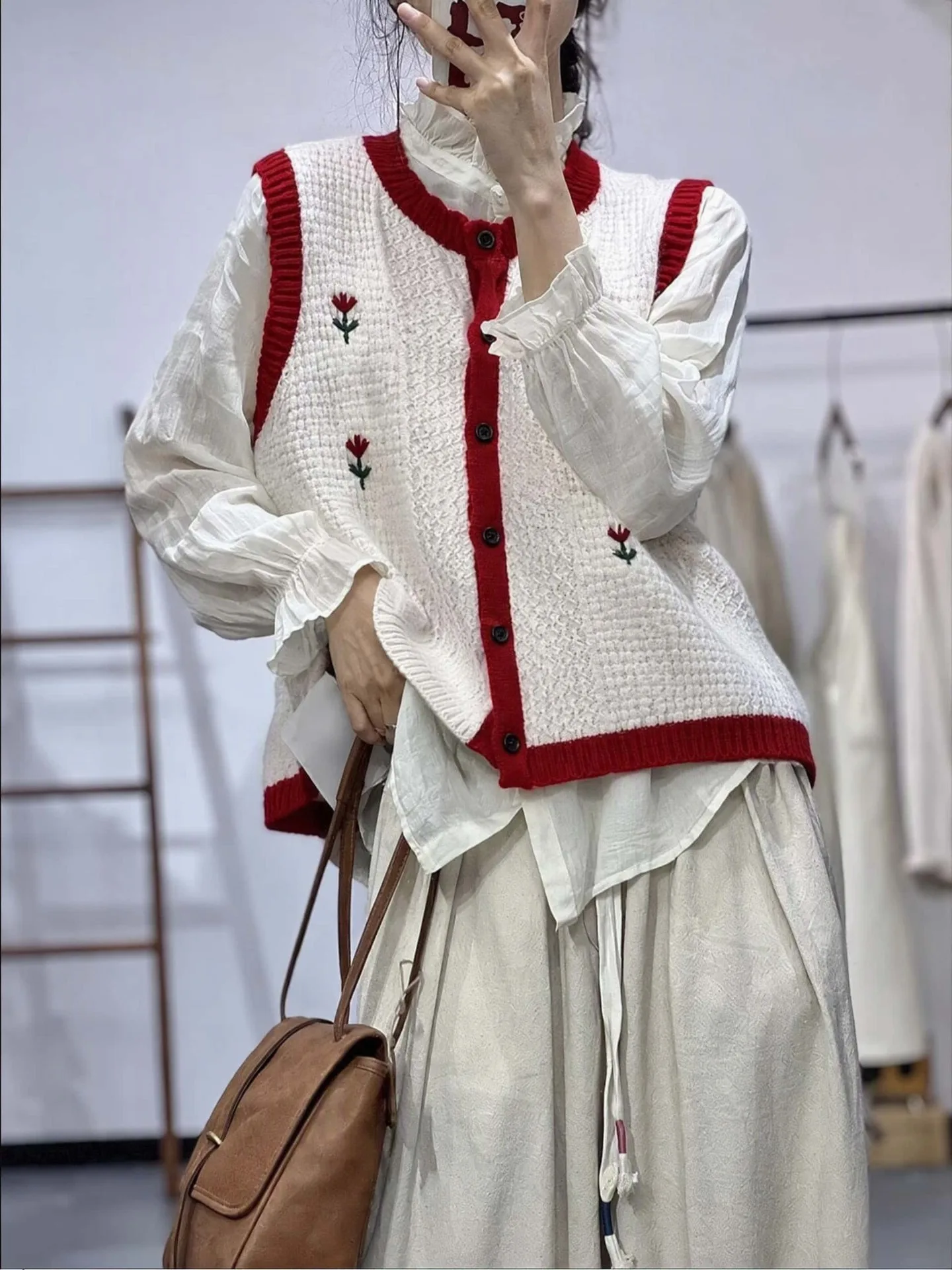 Embroidered Jacket Contrast Color Splicing Open Cardigan Layering Vest Sweater Brand Women's Fashion Autumn New Style Slimming