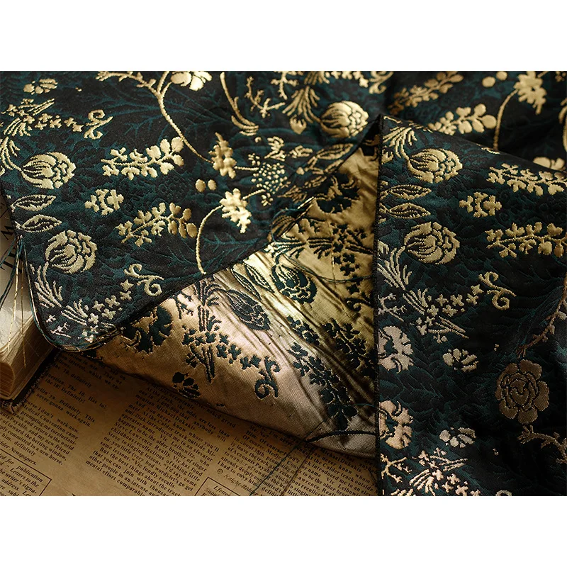 Tessuto Jacquard fiore verde scuro oro nero goffrato per abito da sposa abbigliamento cucito fai da te 145cm di larghezza-venduto al metro