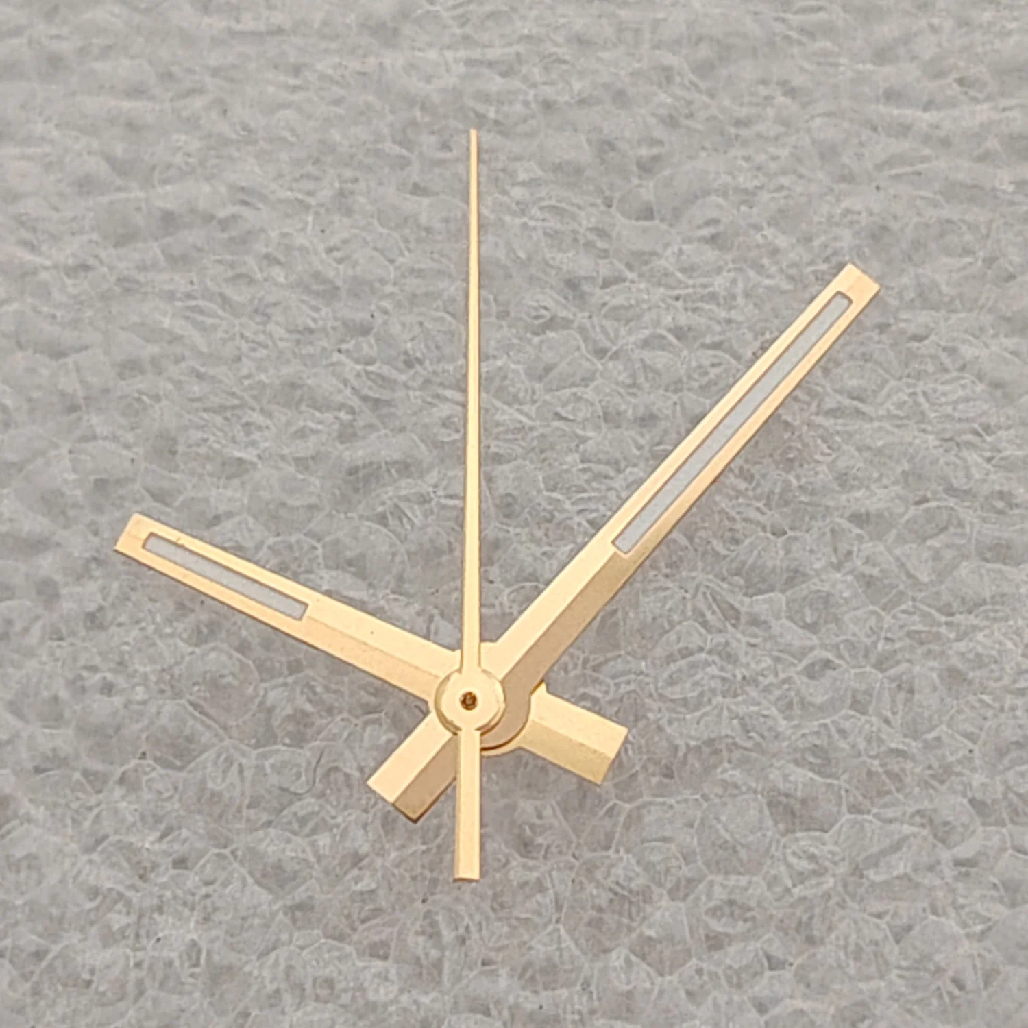 2813 تاريخ ساعة الأيدي 8215 ساعة فضية الأيدي مع الأخضر مضيئة ل 8215/8200 Mingzhu 2813 حركة الذهب 8200 الأيدي