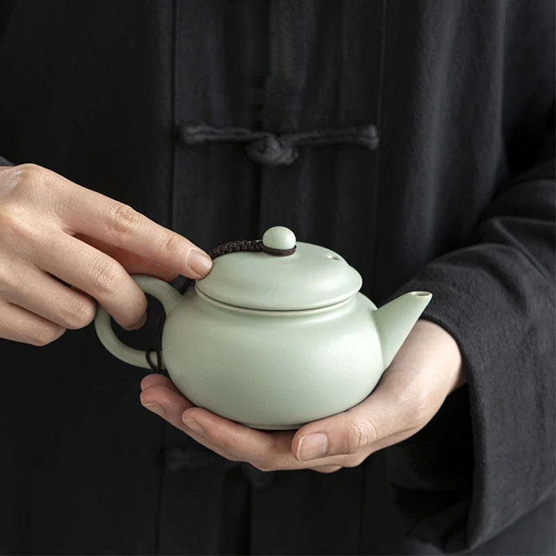 

China Retro Ru Kiln Opening Teapot Household Creative Xi Shi Teapot Pu'er Tea Big Teapot Drinking Utensils Ceramic Teapot