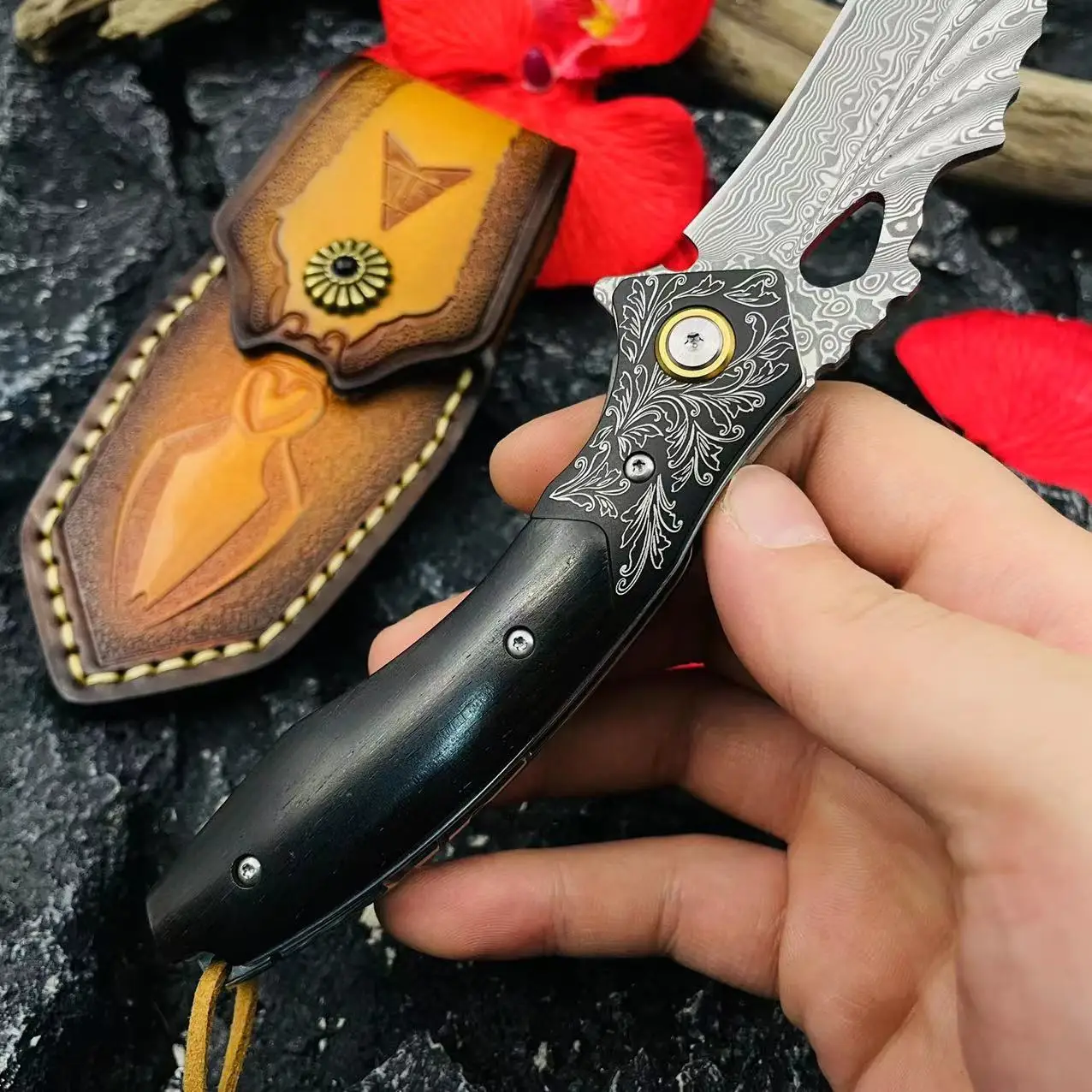 VG10 steel core Damascus High hardness folding knife, EDC portable pocket knife, multi-purpose camping knife and survival knife