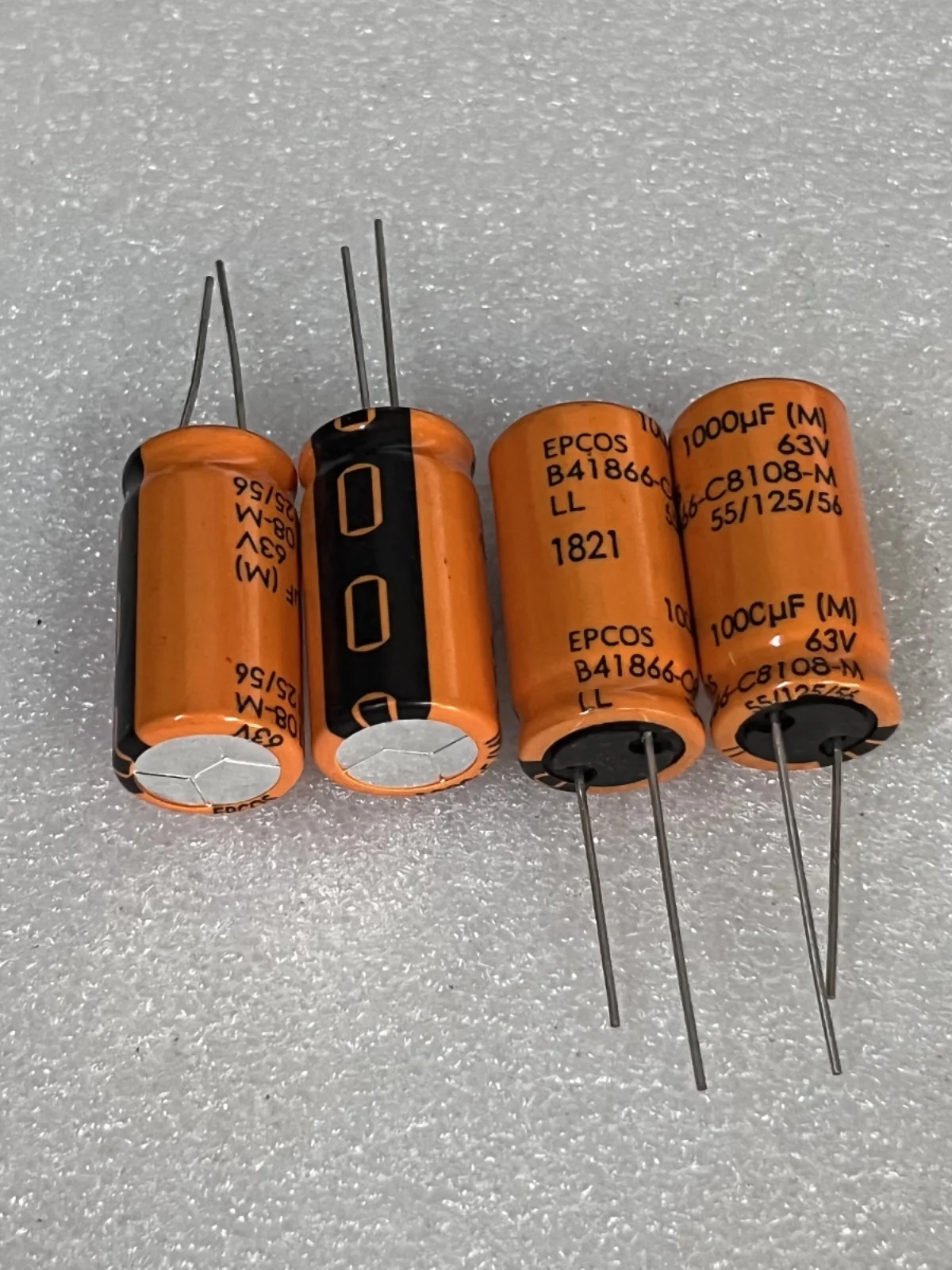 10Pcs New  box Siemens EPCOS B41866-C8108-M series 1000UF 63V audio filter capacitor