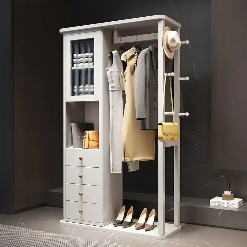 A Coat rack, full-length mirror, floor-to-ceiling full-body mirror, integrated solid wood hanger, bedroom