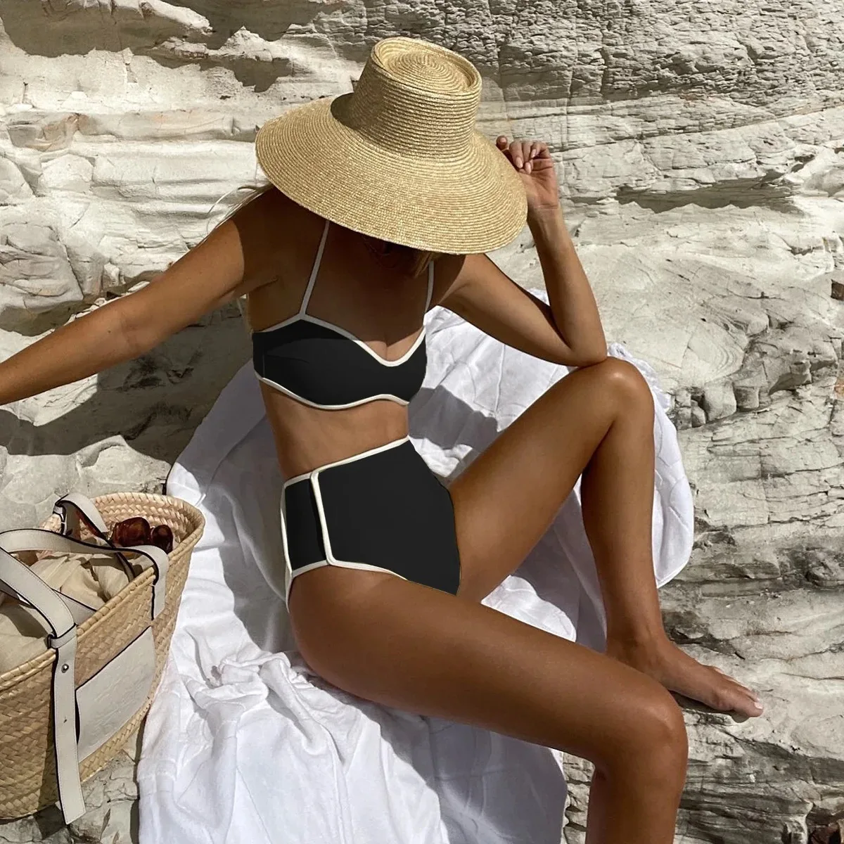 

Женский пикантный шикарный комплект бикини с высокой талией, купальник из 2 предметов, Роскошный дизайнерский купальный костюм 2024 для отдыха на пляже