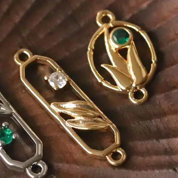 

Copper Plated Gold Zircon Green Bamboo Leaf Flower Window Pendant Charms For Jewelry Making DIY Bracelet Accessories Findings