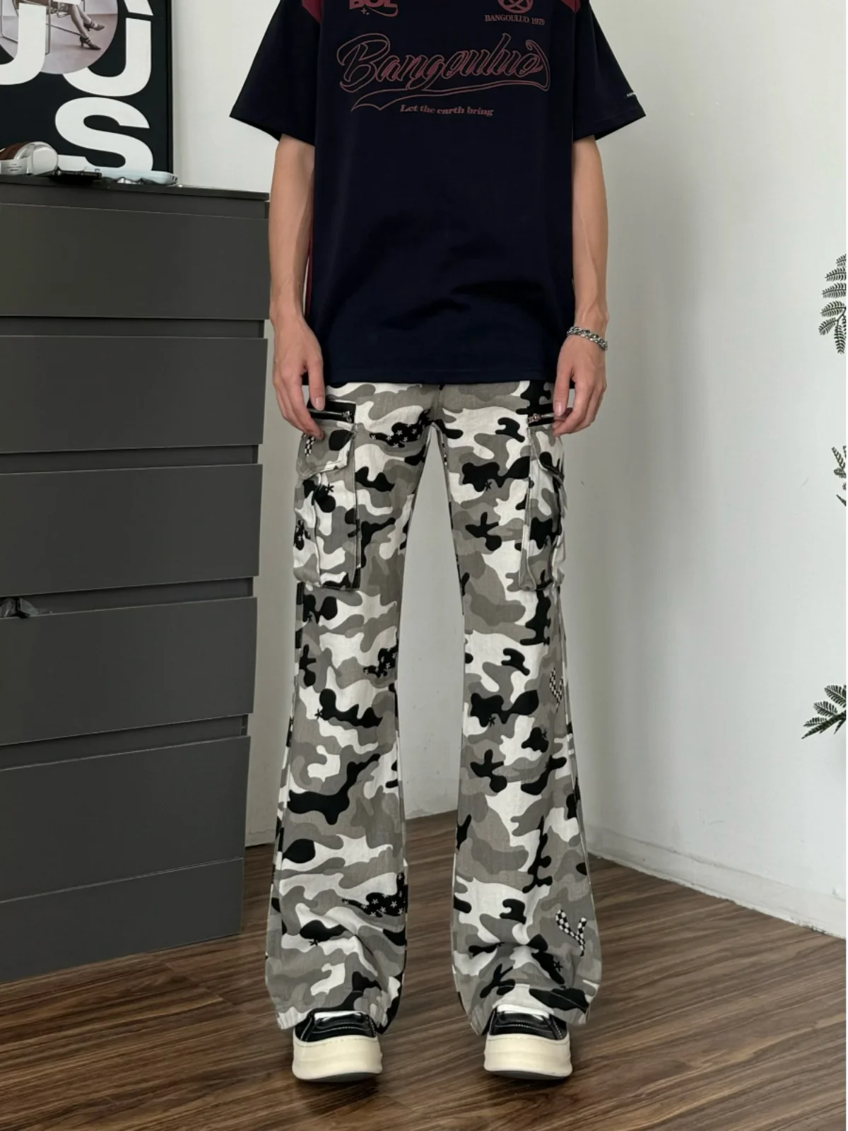 

American High Street Retro Snow Grey White Flared Multi Pocket Camouflage Pants Unisex Hip Hop Casual Workwear Long Trousers
