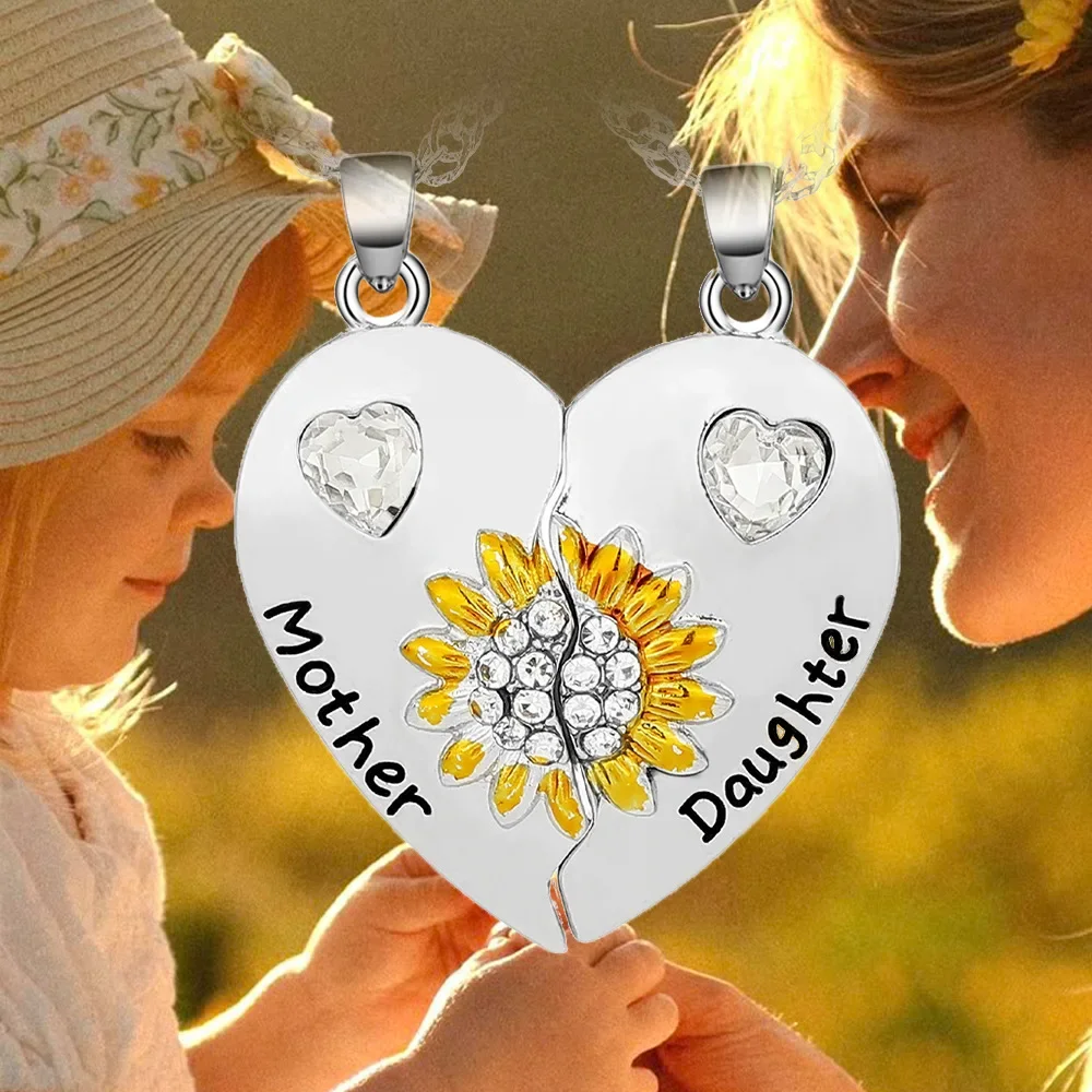 Trendy Mother Daughter Necklace for Women Girls Exquisite Sunflower Heart Shaped Pendant Clavicle Chain Mother's Day Gifts 2025 - view 3