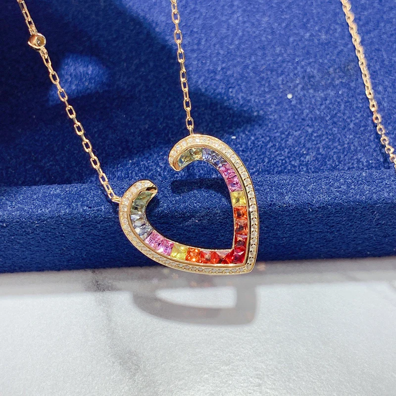 LUOWEND 100% 18K Yellow Gold Necklace Women Romantic Heart Shape Shiny Diamond Natural Color Sapphire Necklace Wedding Jewelry
