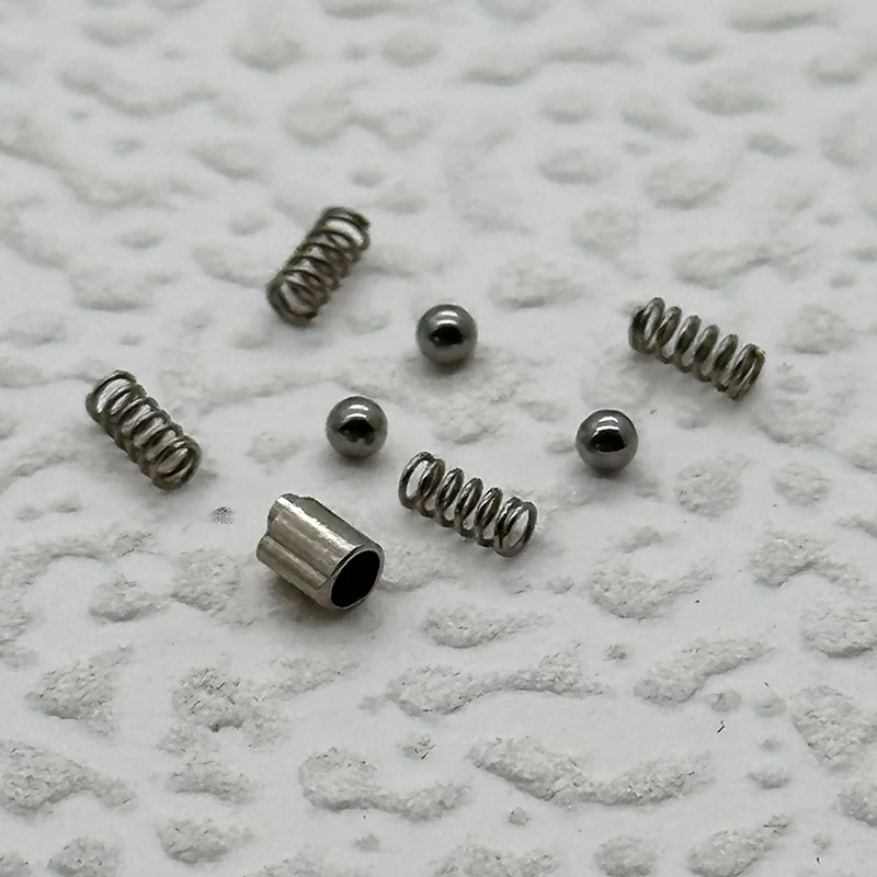 

Bezel Inner Case Clasp Spring for GMT Series SUB 116610, 114060 116613 126610 3235 3135 Mechanical Watch Parts