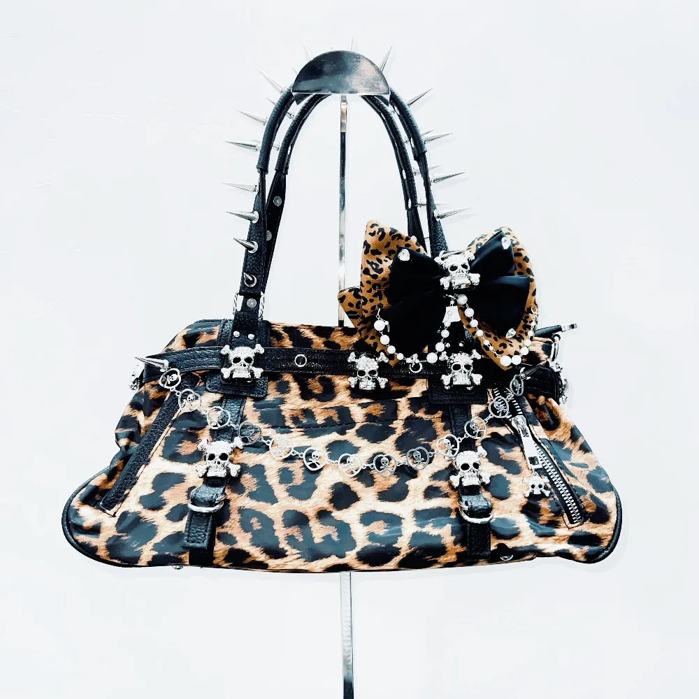 Punk Original Designed Messenger Bags Punk Style Personality Bag Original Subculture Retro Leopard Print Bag Rivet Shoulder Bag