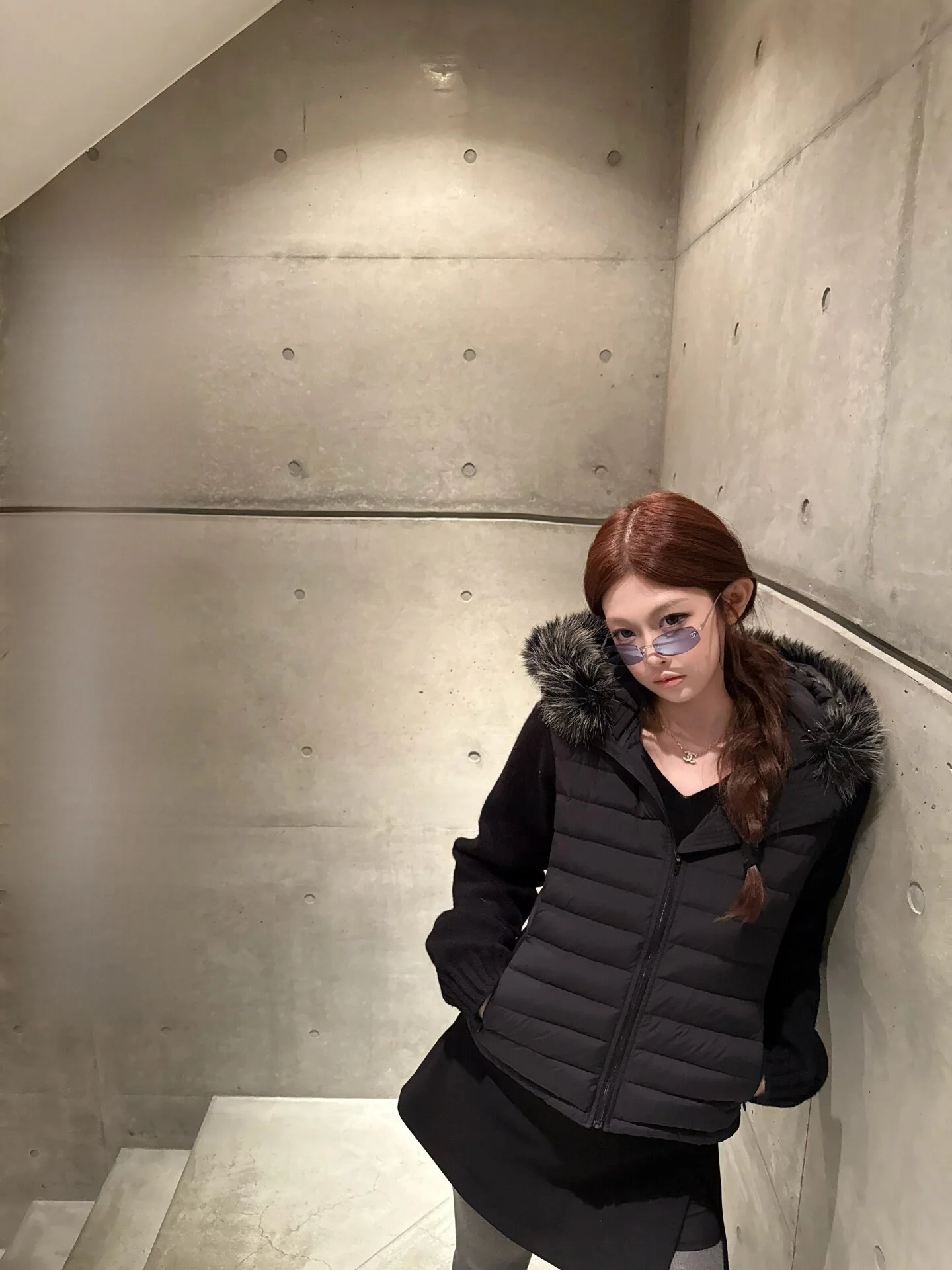 

Женское вязаное пальто ATO Hero 90 White Du Down Jaet с пэчворком, съемным меховым воротником, теплое, длинное, на молнии