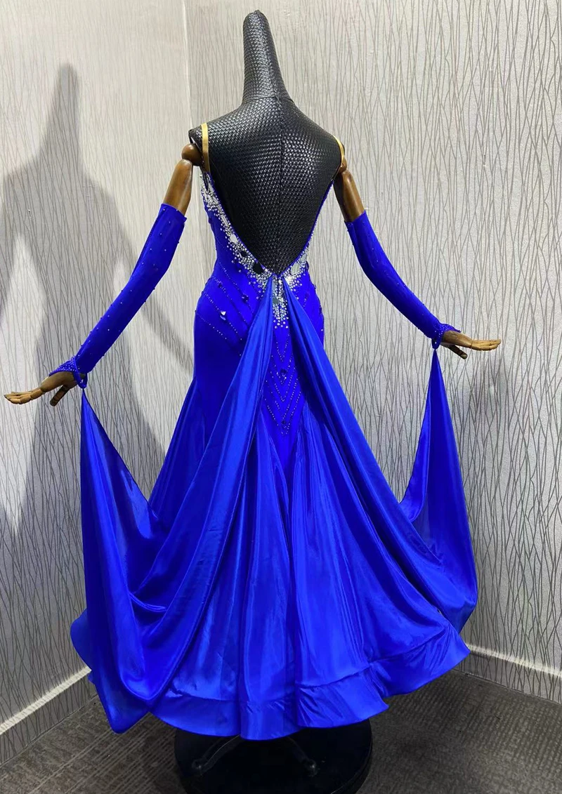 ผู้ใหญ่ห้องบอลรูมเต้นรําชุดสําหรับการแข่งขันเต้นรําบอลรูมเต้นรําเครื่องแต่งกายมาตรฐานชุดเต้นรําผู้หญิงการแข่งขัน 2025