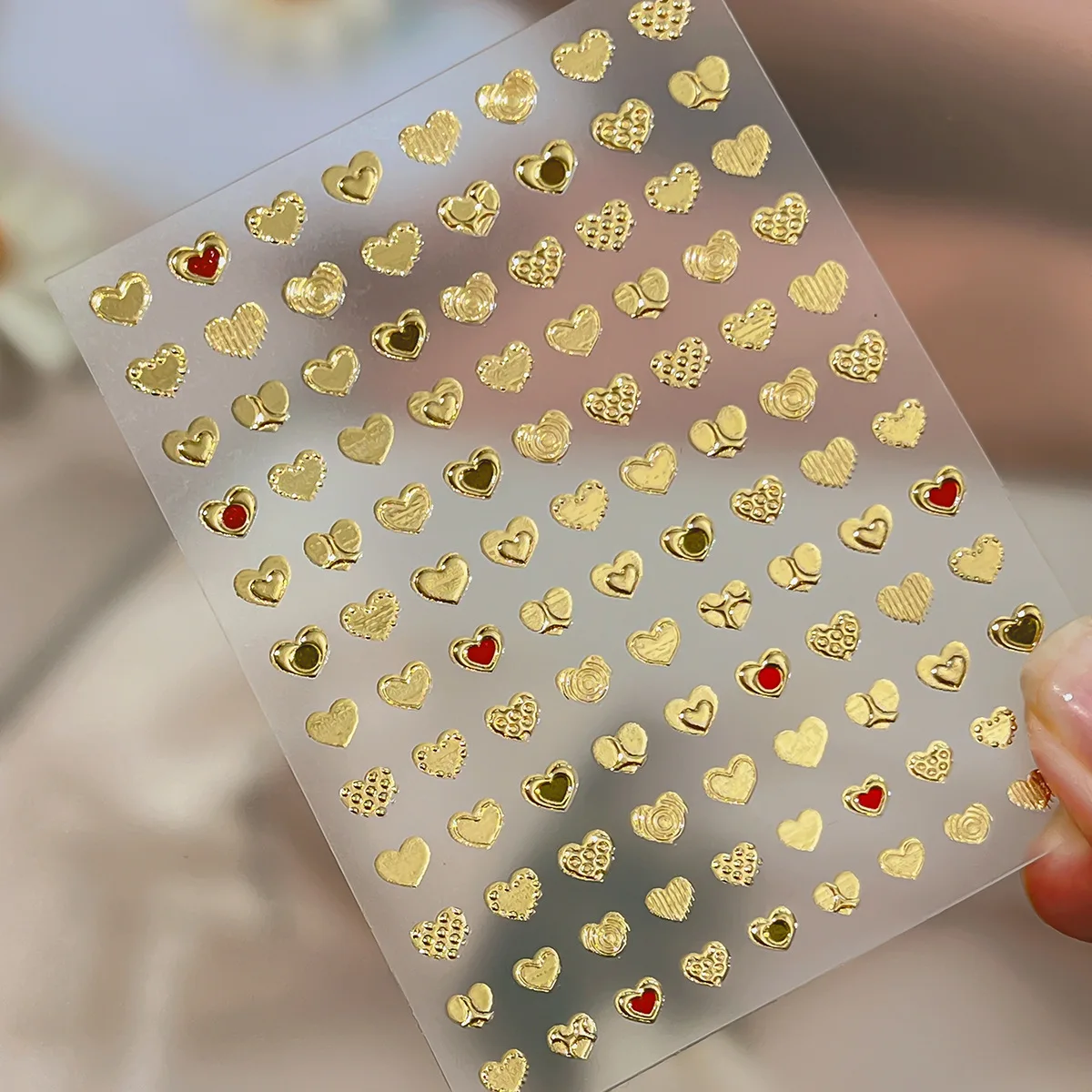 Gold-embossed Heart-shaped Nail Stickers Exquisite and Simple Lines Decorative Stickers DIY Nail Art Decoration Manicure Decals