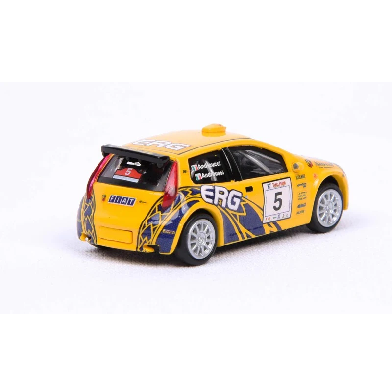 1:87 Handmade Punto Rally 2003 Plastic Car Model High-quality simulation Classic Car Model For Collection Decoration