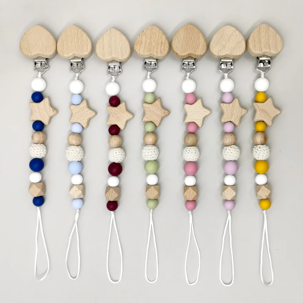 Heart Shaped Beech Wood Baby Pacifier Clip Silicone Round Crochet Nipple Chain for Baby Shower Gift