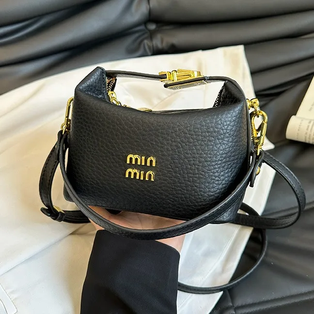 

2025 Spring Summer New Niche Minimalist Square Shoulder Bag, Women's Luxe Crossbody Small Square Bag, European Style Mini Top