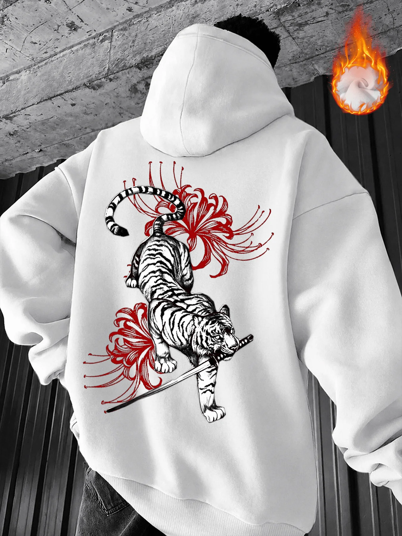 Japanese Tiger Katana Sword Hoodie Men Oriental Ink Spider‑Lily Back Print Loose Pullover Streetwear Sweatshirt