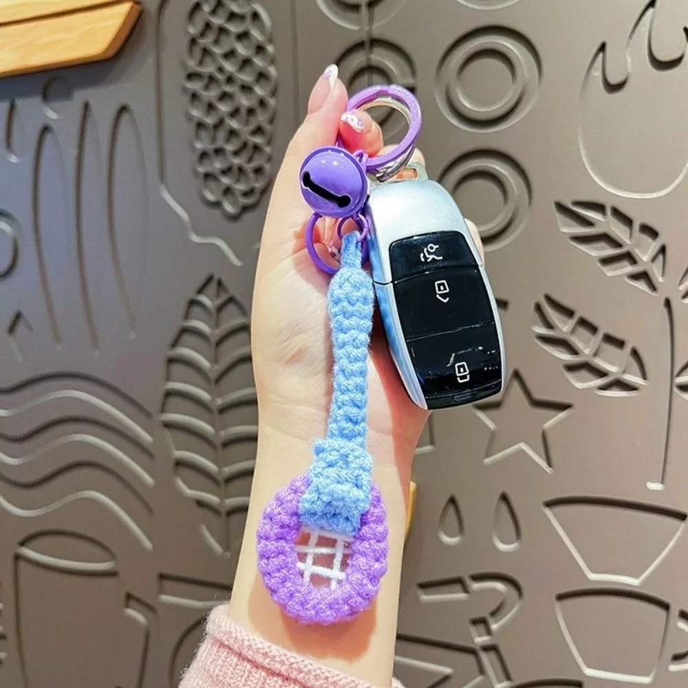 

Creative Cute Crochet Badminton Keychain Mini Bell Bag Hanging Knitted Badminton Pendant Color Mixed Charms Car Keyring Couple