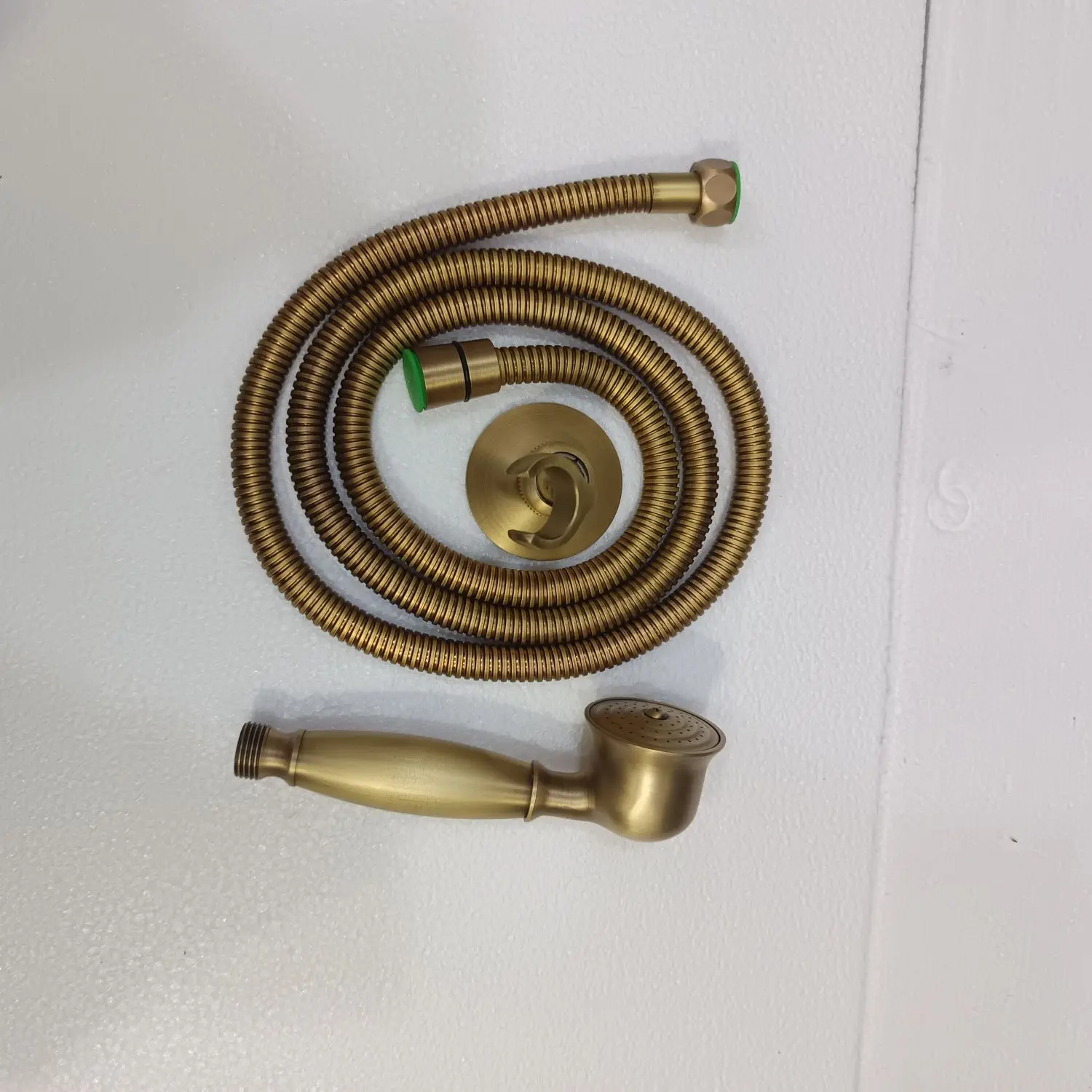 Vintage Telephone Style Handheld Shower Head 150cm Flexible Plumbing Hose Adjustable Arm Bracket Holder Wall Bathroom Fixtures