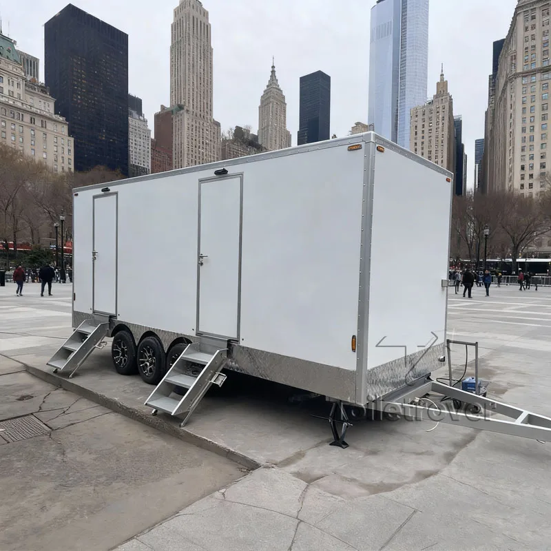 New Design Luxury Restroom Trailer Mobile Outdoor Portable Toilet Travel Trailer Caravan Toilet Trailer with Bathroom