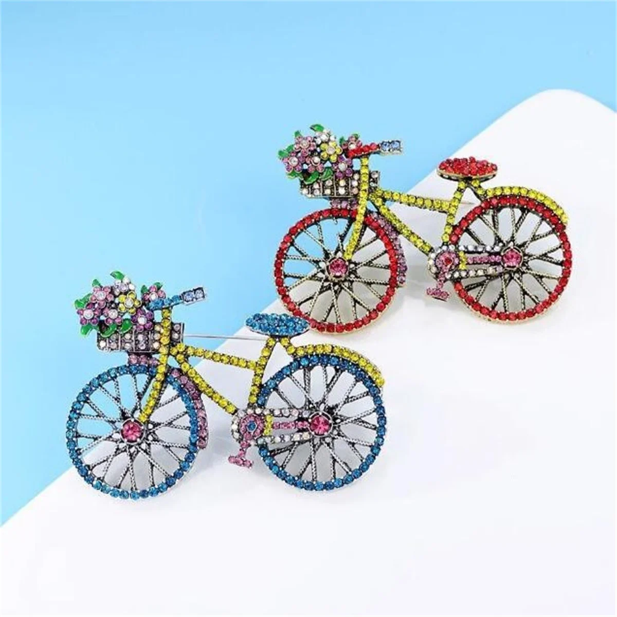 Bicycle Brooch Y2K Fashion Exquisite Pin Cute Personalized Jewelry Accessories Birthday Party Gifts For Friends And Relatives