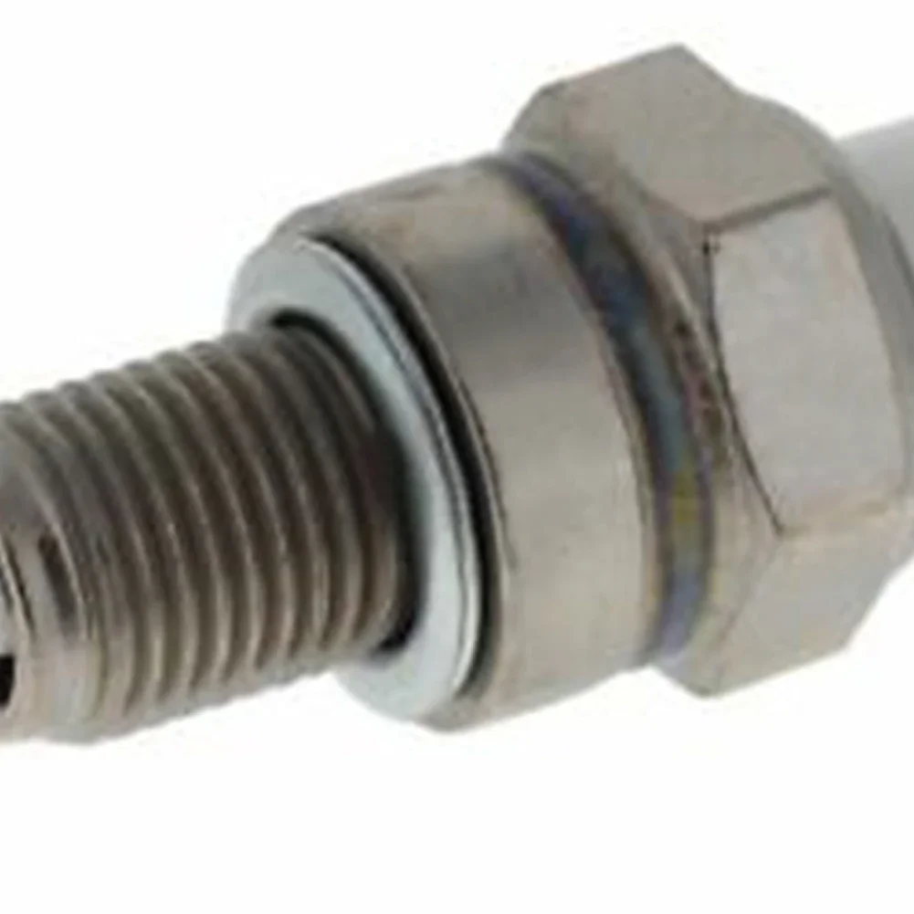 For Bosch USR7AC Spark Plug For Stihl HT73, HT101, HT102 Brushcutters Garden Repair Tools Lawn Mower Trimmer Supplies Strimmer