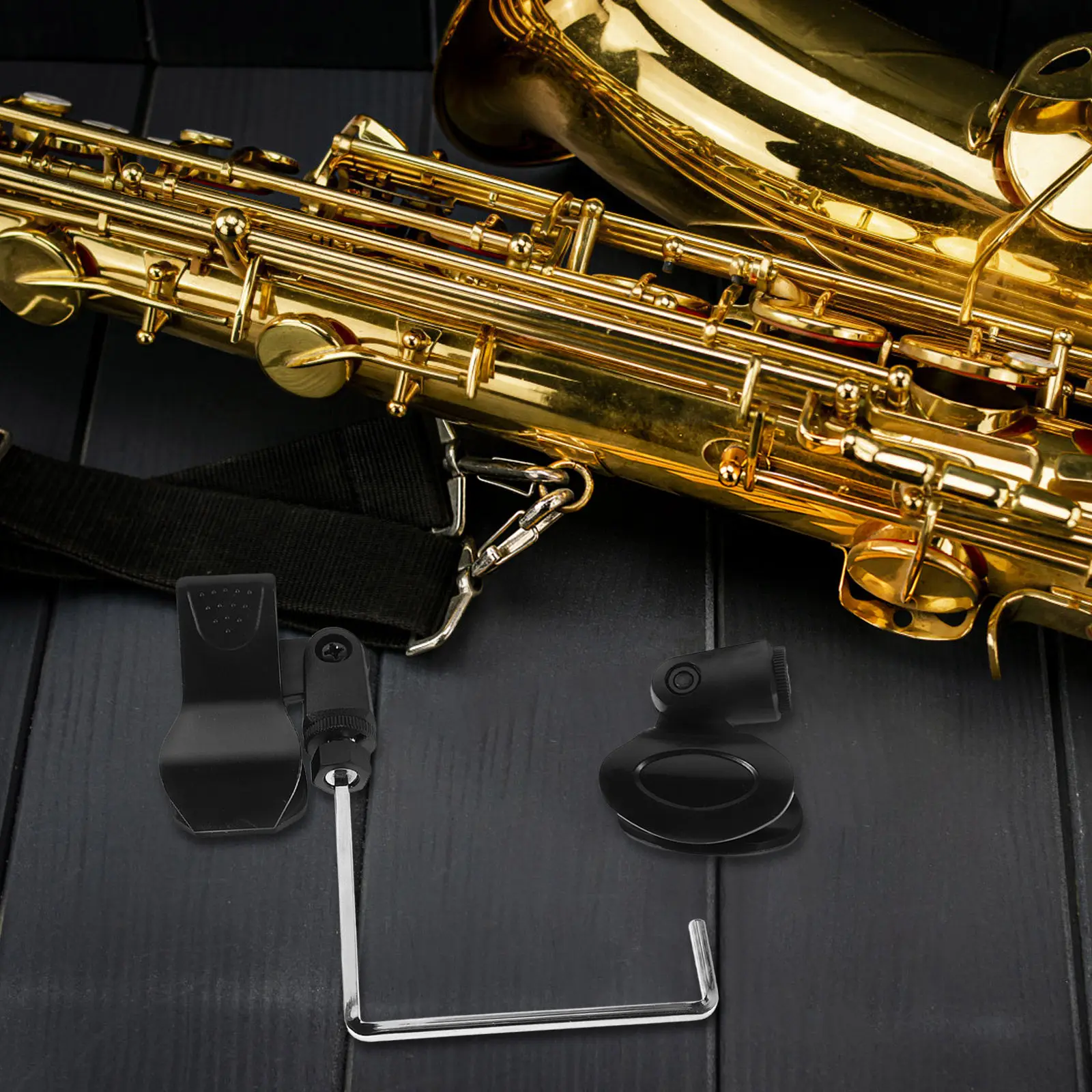 

Держатель-клипса для микрофона для саксофона, регулируемый металлический настольный зажим для крепления микрофона, совместим с альтовым, теноровым и баритоновым саксофоном