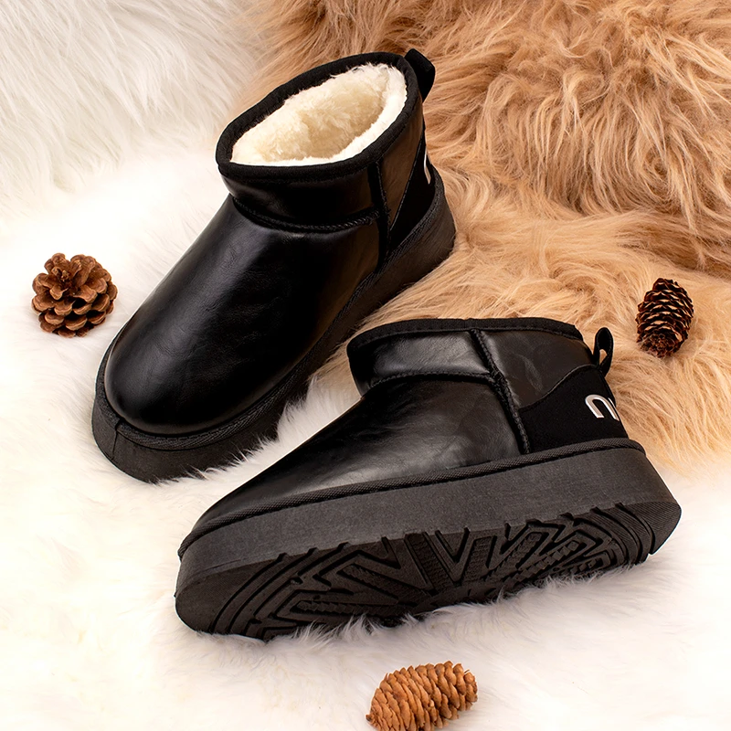 Winter Warm Snow Boots Luxury Fashion Classic Thick Bottom with Velvet Anti Slip Fury Women's Shoes Waterproof Upper