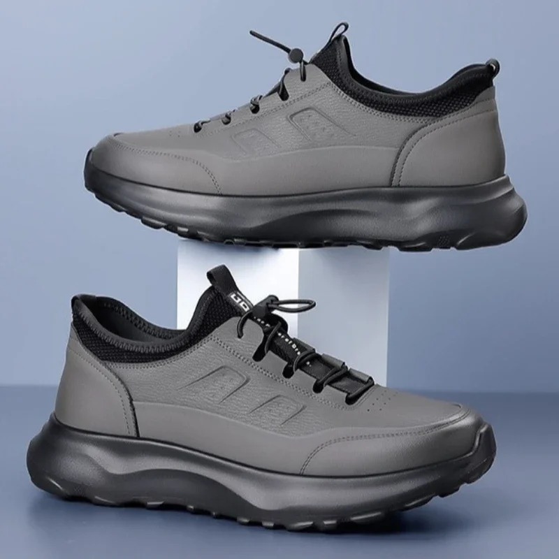 

2025 New Men's Outdoor Leisure Shoes Fashion Running Sports Shoes Anti Slip Lightweight Shoes Comfortable Men Sneakers
