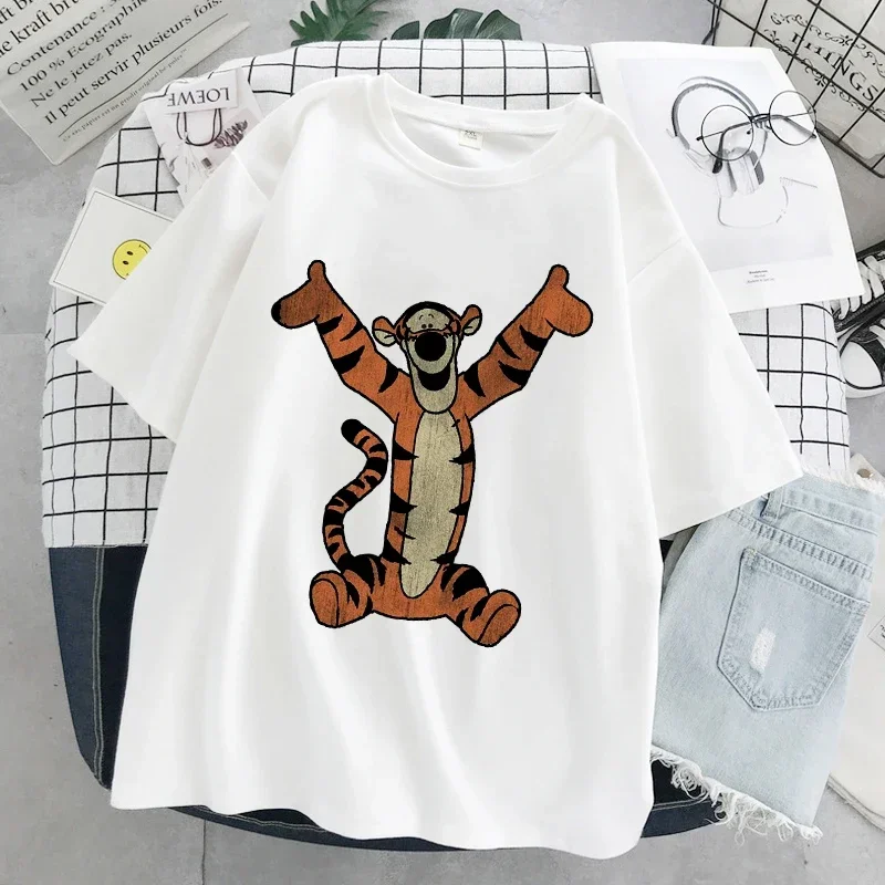 Camiseta de gran tamaño con estampado de Winnie The Pooh para mujer, camiseta Kawaii, Tops de Contoon, camiseta informal de manga corta, camiseta