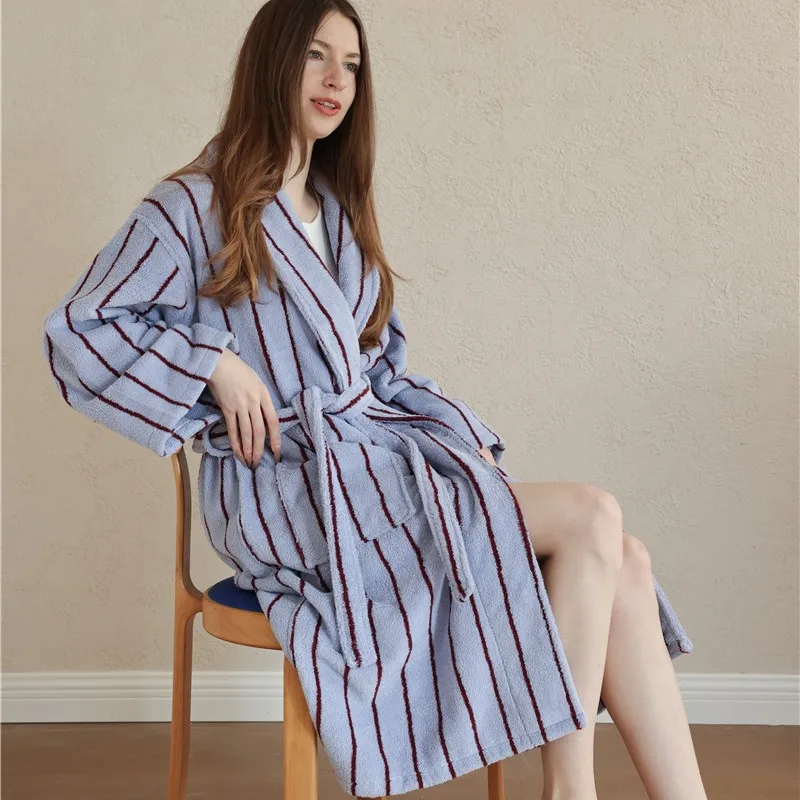 Retro Striped Pure Cotton Bathrobe Yarn Dyed Soft Water-absorbent Bathroom Towels Cotton Combed Beach Wearable Bathrobe Adult