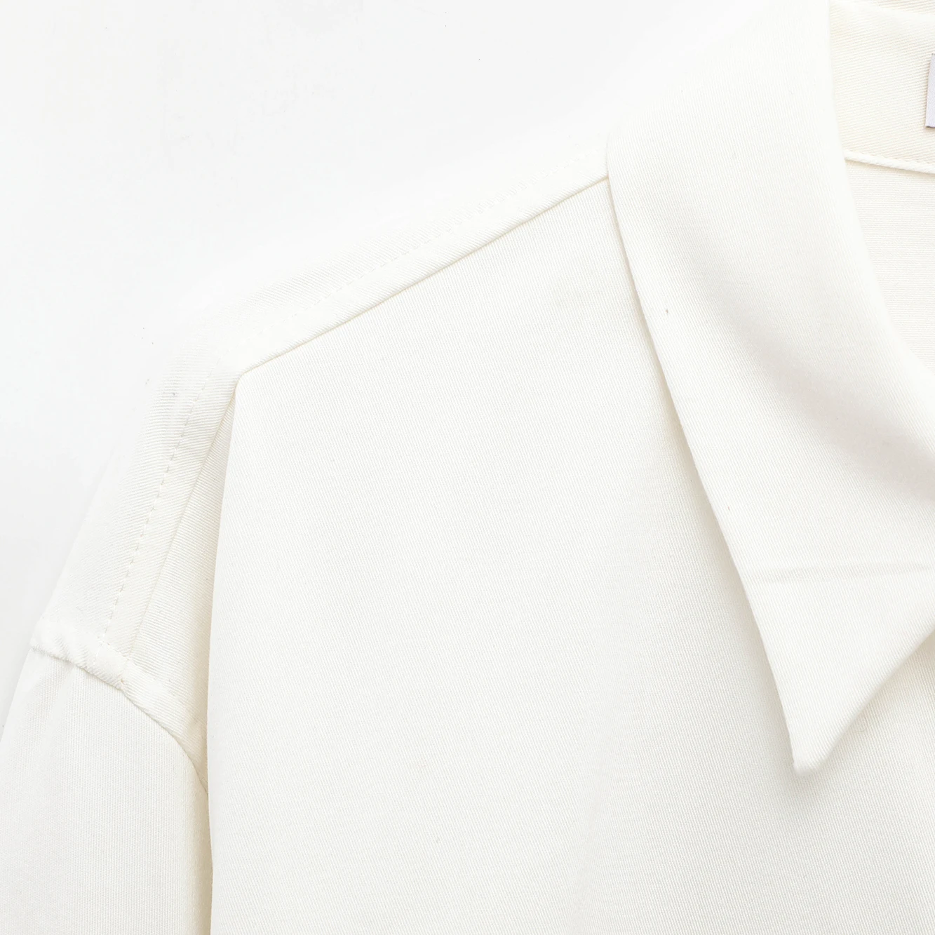 ZBZA Lente Nieuwe Dames Faion irt Sle Een Stuk Dr Polyestervezel ort Rok Zeven Sve Lengte Enkele Knop