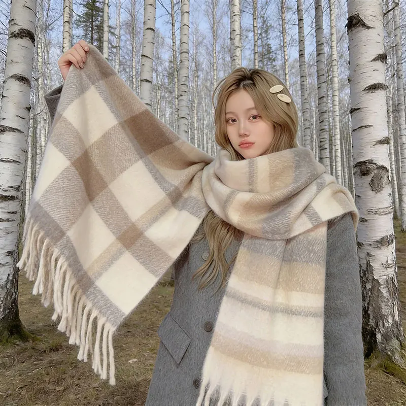 

Клетчатый шарф с утолщенным универсальным шейным шарфом