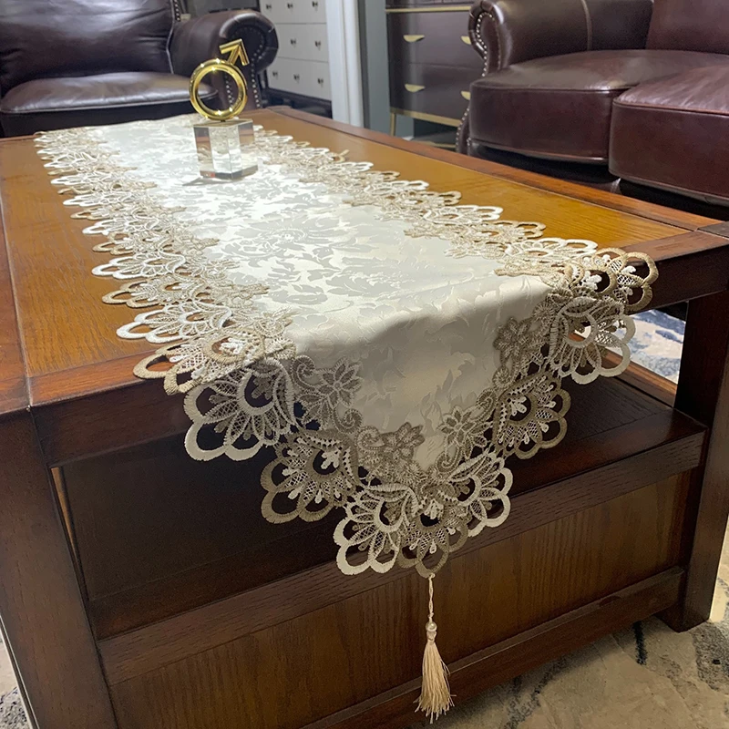 

Oval Lace Table Runner Embroidered TV Cabinet Tablecloth Lace Pendant Tassel Dresser Table Flag Dust Cover Home Wedding Decor