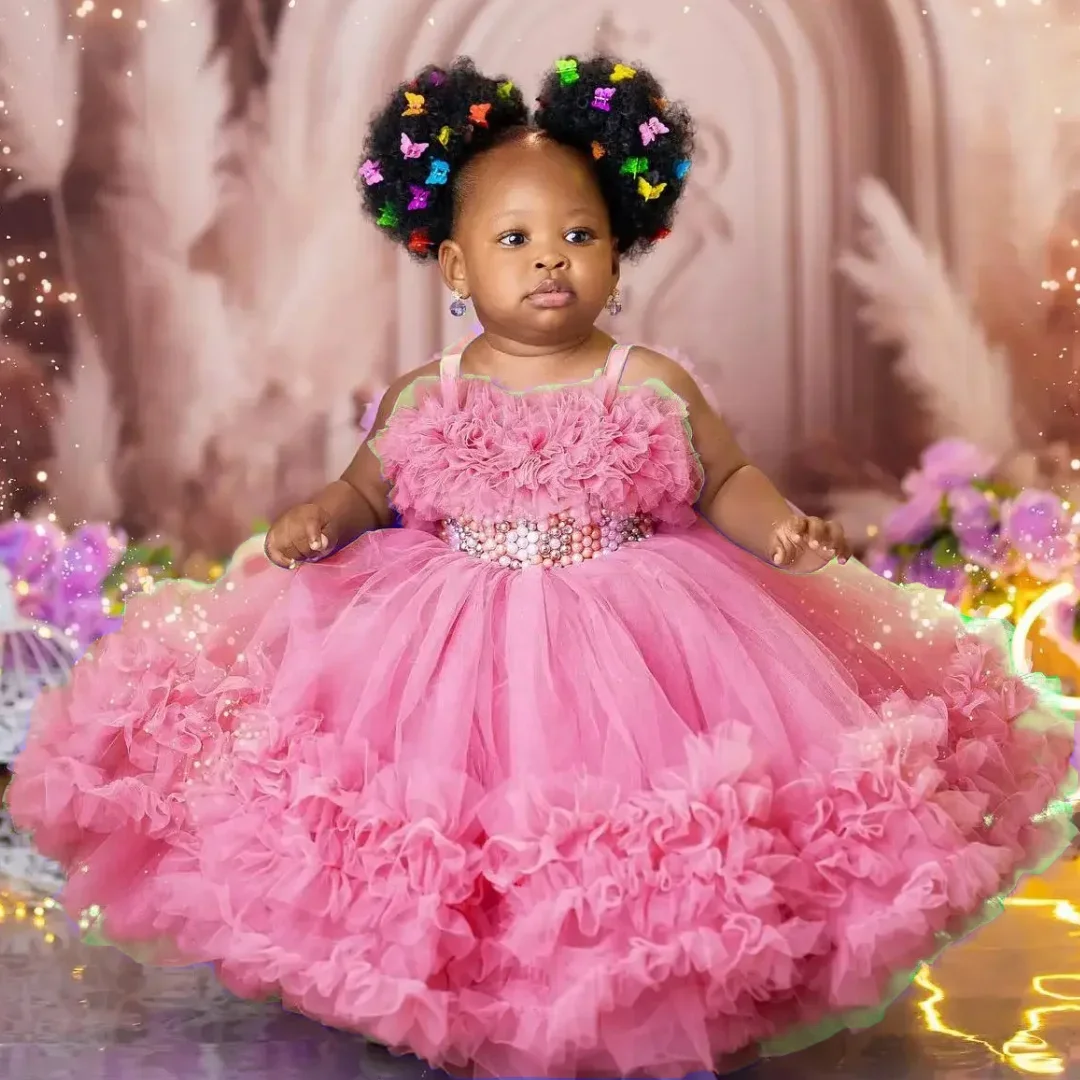 فستان مخصص لفتاة الزهور مع تفاصيل من التول الأرجواني واللؤلؤ المكشكش مناسبة لحفلات الزفاف وحفلات أعياد الميلاد والولائم أولاً #3