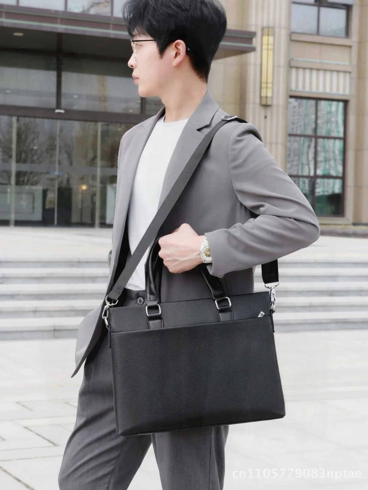 Men's Large Capacity Business Briefcase Handbag PU Leather Texture Print Conference Crossbody Document Organizer for Training