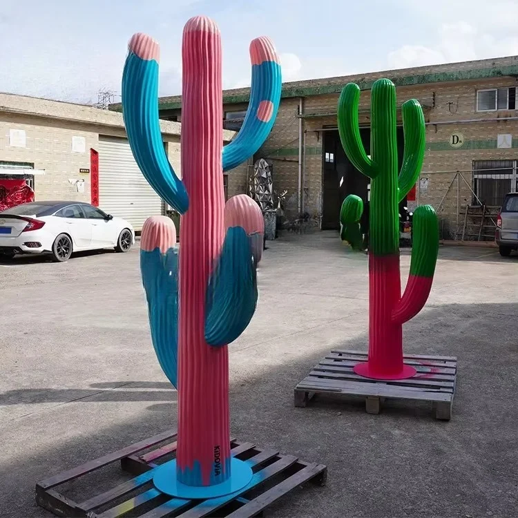 Custom Outdoor Fiberglass Cactus Statue Fiberglass Garden Park & Green Landscape Floor Decoration