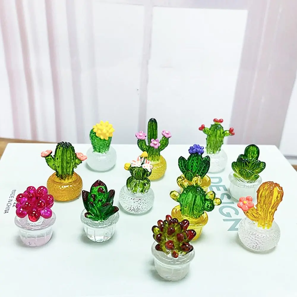 Transparent Fleshy Cactus Bonsai Decor Cartoon Realistic Mini Cactus Figurines Resin Crafts Simulated Cactus Desktop Ornament