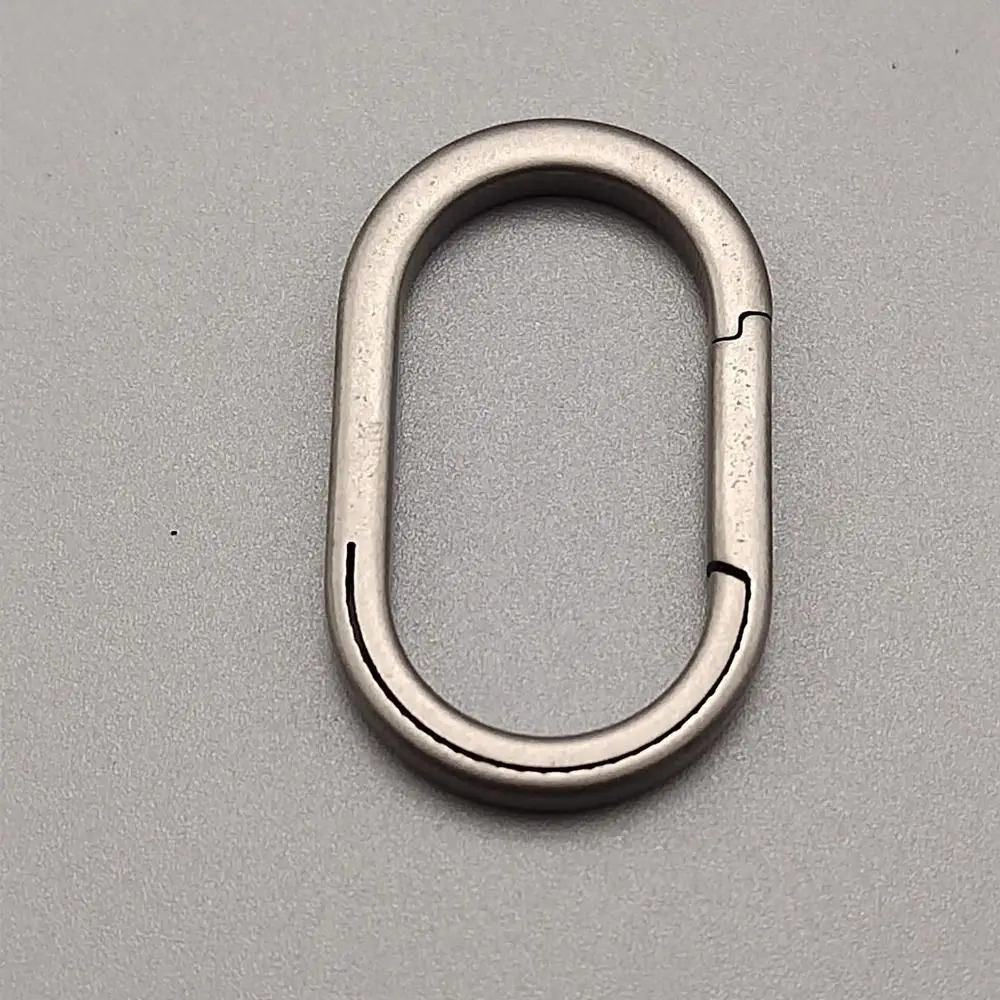 Real Key Rings Super Lightweight Titanium Alloy Keychains Buckle 5 Colors 18mmx10mmx3.0 Titanium Alloy KeyRings - Image 3