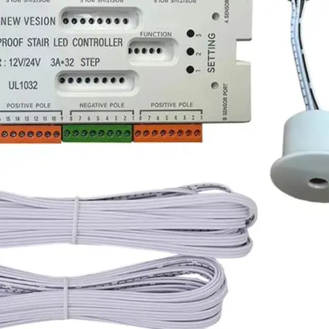32 Channel Staircase LED Motion Sensor Light Controller With Short Circuit Protection For DC12V 24V Indoor Step Lighting Kit