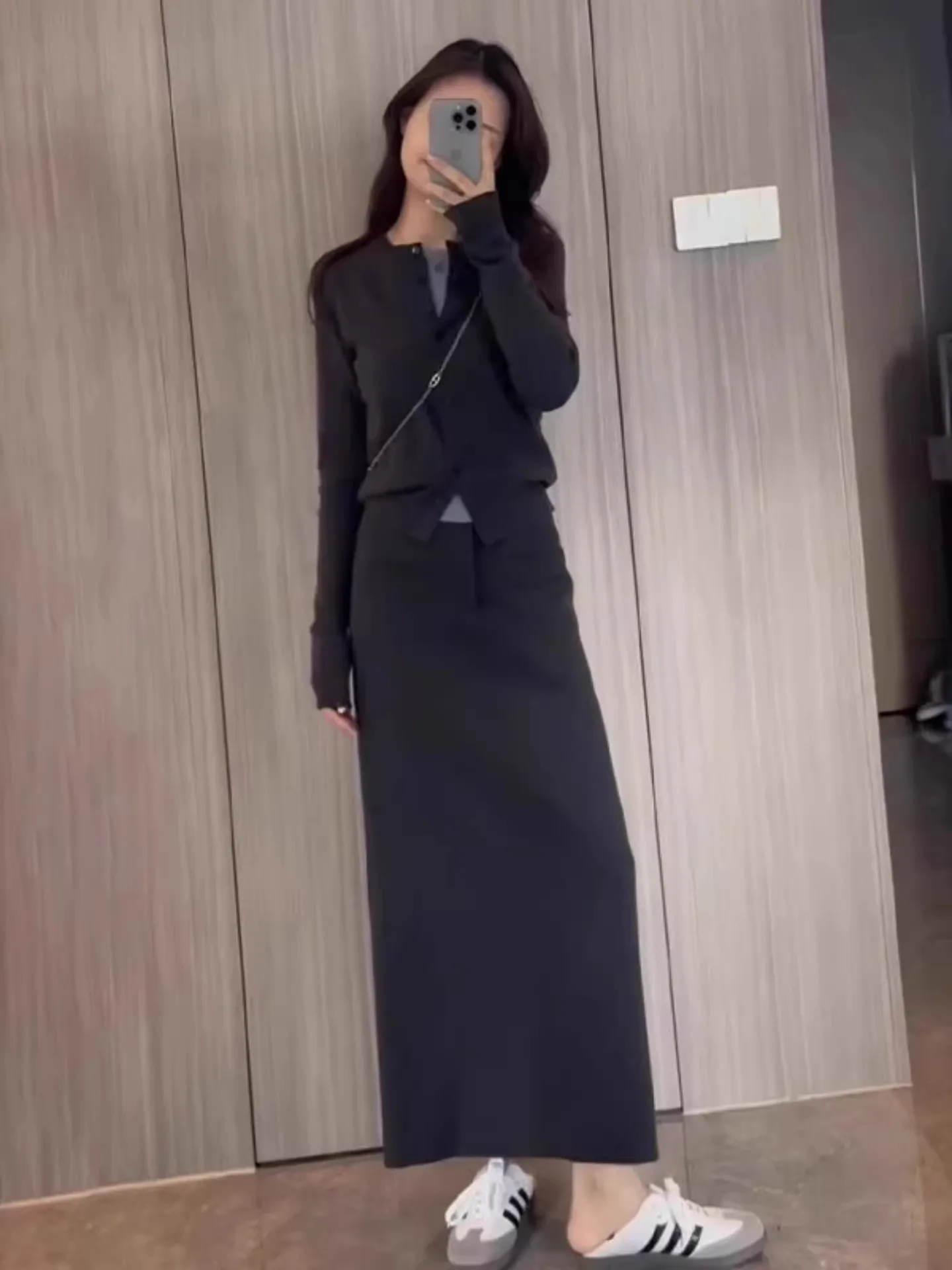 

Pullovers Womens Knitted Top Polyamide Silky Glossy Shiny Lustrous Gleaming Radiant Bright Wool Strong Substantial Robust Tough